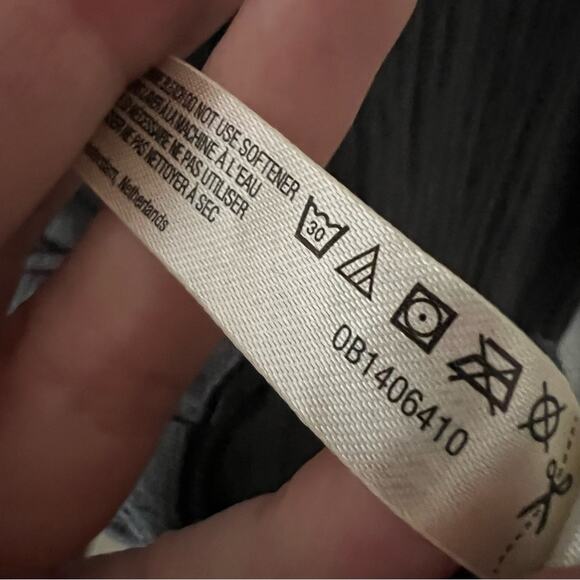 Free People Movement Bella Grey Ribbed Oversized Henley Top - Picture 8 of 8